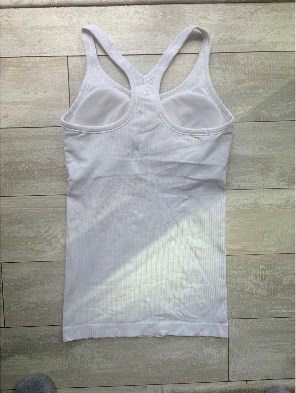Lululemon White Ribbed Racerback Tank Top Built In Bra Size 4 - Picture 3 of 8
